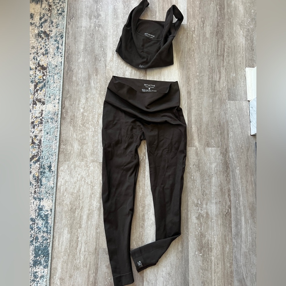 SET active matching workout set, barely worn, size medium